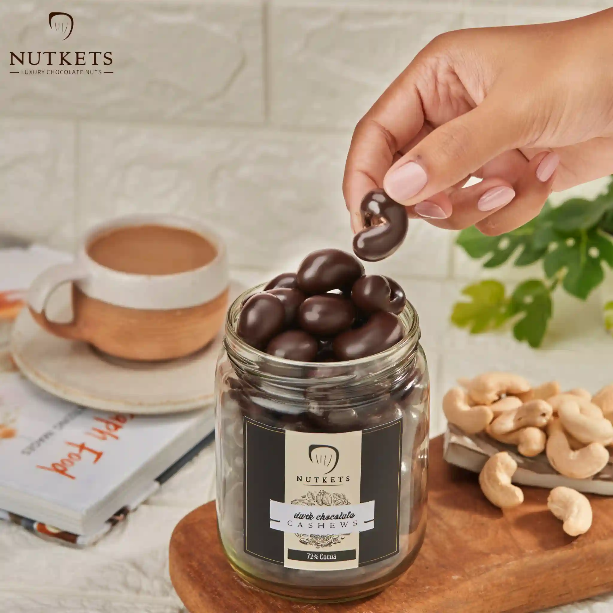 Gourmet DARK Chocolate Cashew