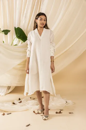 Linen Short Dress With Pearl Embroidery