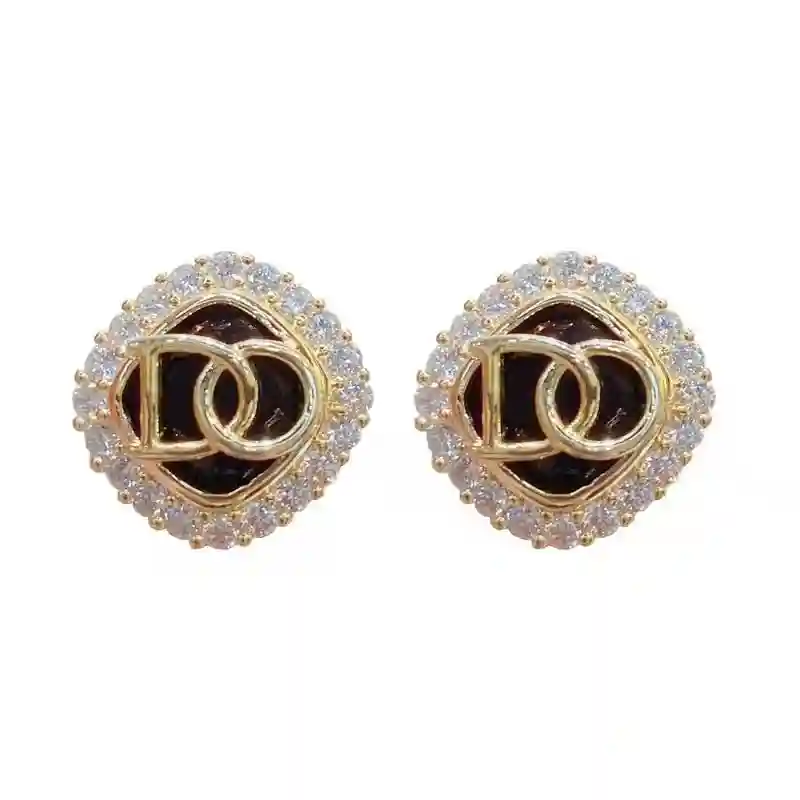 Classy Black Stud Earring