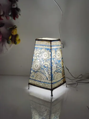 Flower Leather Lamp